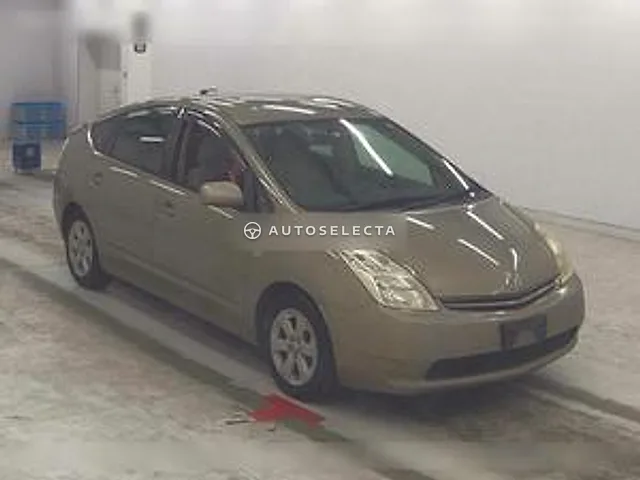 Toyota Prius 2004, auction grade 3.5