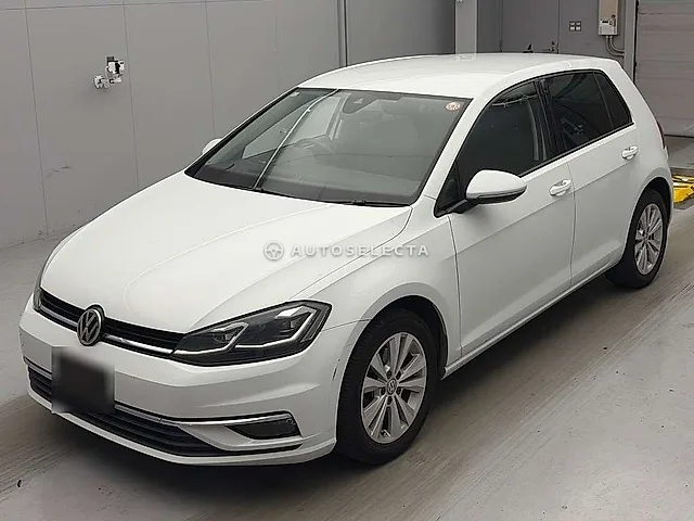 Volkswagen Golf 2017, auction grade 3.5