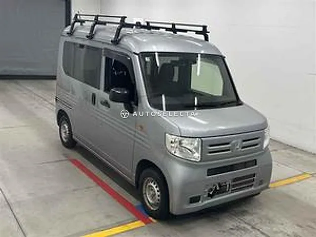 Honda N-VAN 2024, auction grade 3.5