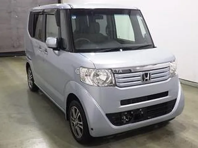 Honda N-BOX+ 2013, auction grade R