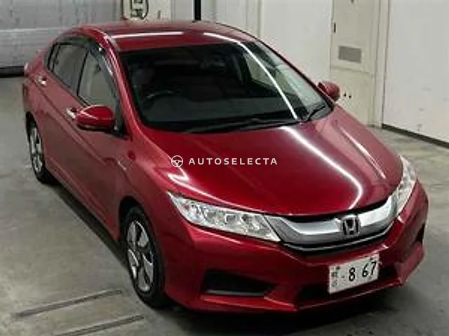 Honda Grace 2015, auction grade 3