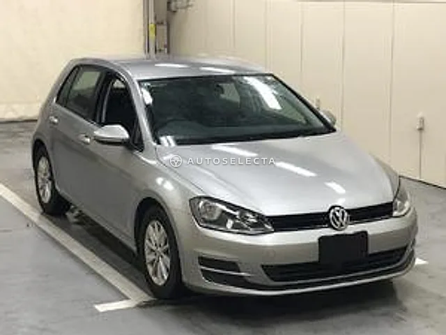 Volkswagen Golf 2013, auction grade 3.5