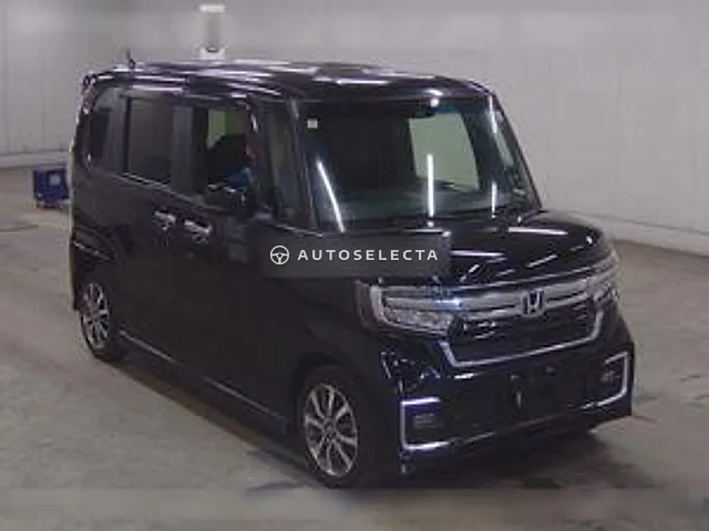Honda N-BOX Custom 2023, auction grade 4