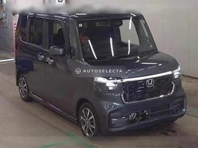 Honda N-BOX Custom 2024, auction grade 5