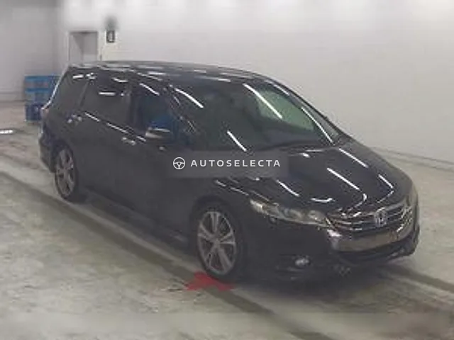 Honda Odyssey 2013, auction grade 3