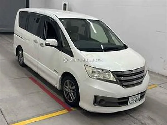 Nissan Serena 2012, auction grade 3.5