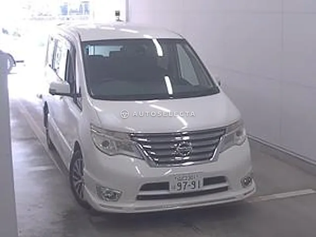 Nissan Serena 2015, auction grade 3.5