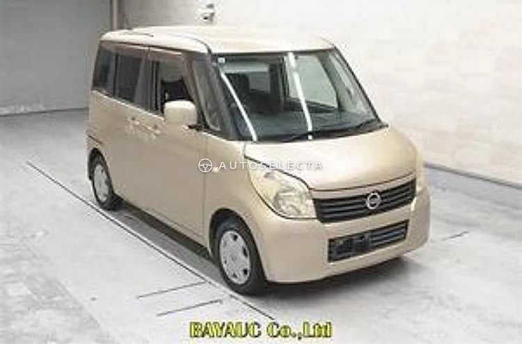 Nissan Roox 2011, photo 1 of 1