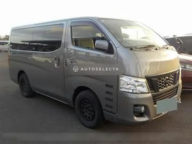 Nissan NV350 Caravan 2015