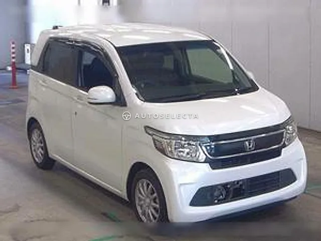 Honda N-WGN 2015, auction grade 3.5