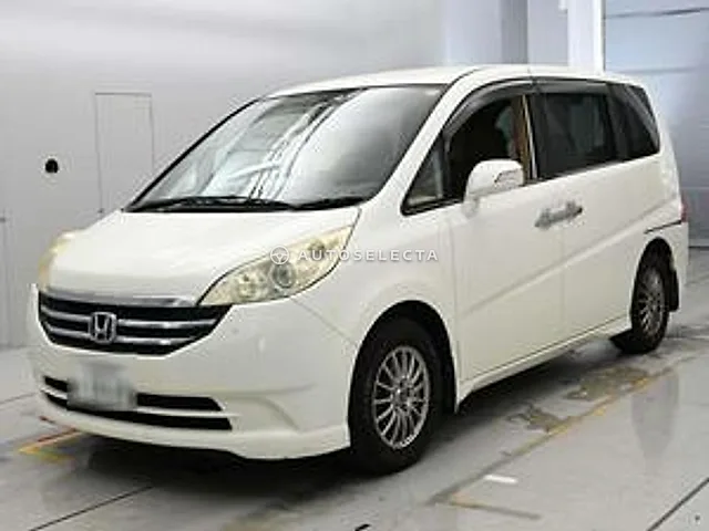 Honda Stepwgn 2008, auction grade 4