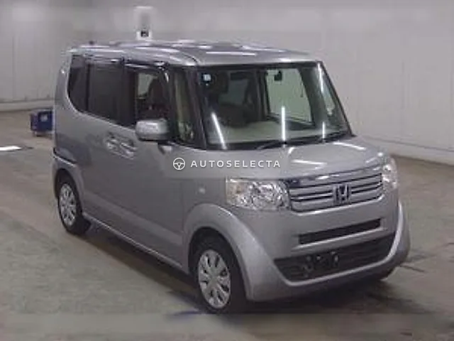 Honda N-BOX 2016, auction grade 3.5