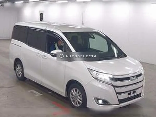 Toyota Noah 2021, auction grade 3.5