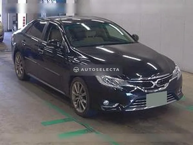 Toyota Mark X 2012, auction grade 3.5