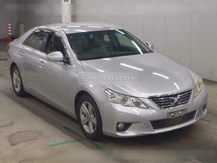 Toyota Mark X 2012, photo 1 of 1