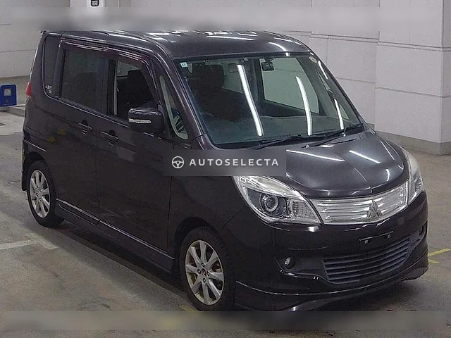 Mitsubishi Delica D:2 2013, auction grade 3.5