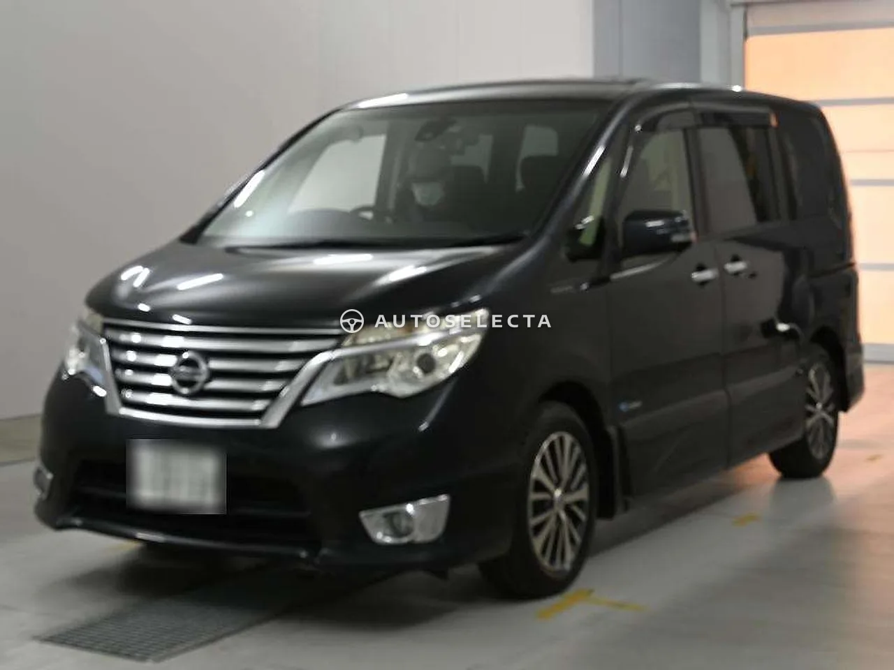 Nissan Serena 2014, photo 1 of 1