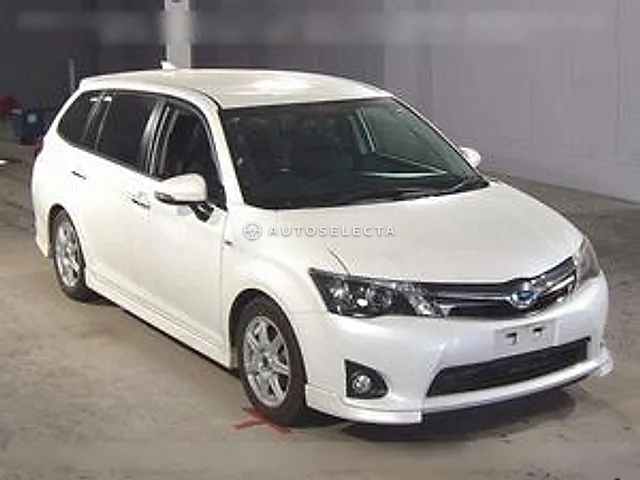 Toyota Corolla Fielder 2014, auction grade R