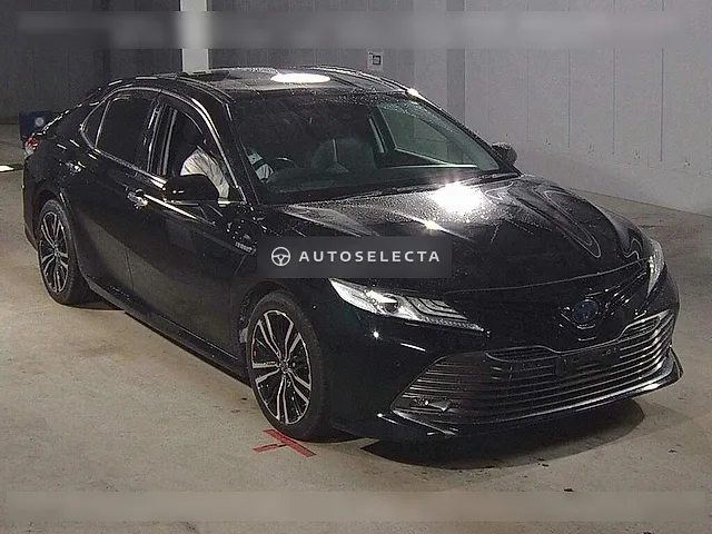 Toyota Camry 2018, auction grade 3.5