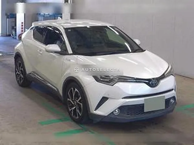 Toyota C-HR 2018, auction grade 4.5