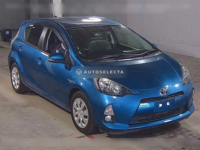 Toyota Aqua 2013, auction grade 4