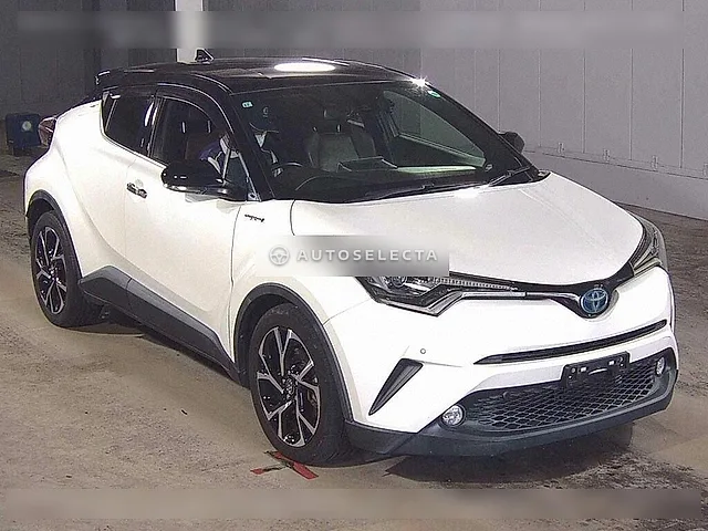 Toyota C-HR 2017, auction grade 4