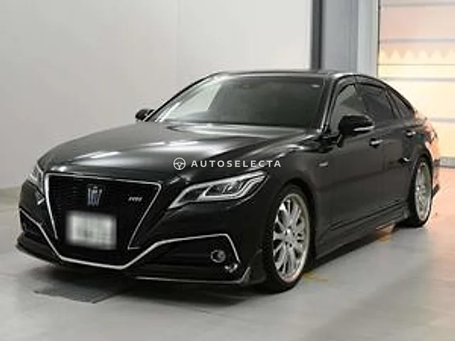 Toyota Crown Hybrid 2019, auction grade 4