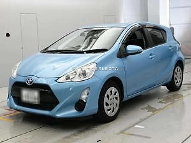 Toyota Aqua 2016, auction grade R