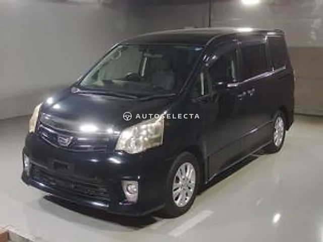 Toyota Noah 2012, auction grade 4
