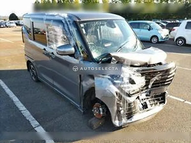 Nissan Roox 2025