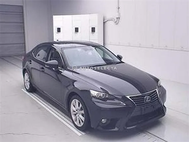 Lexus IS 2013, auction grade 3.5