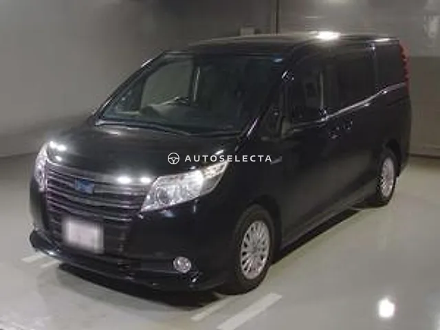 Toyota Noah 2017, auction grade 4