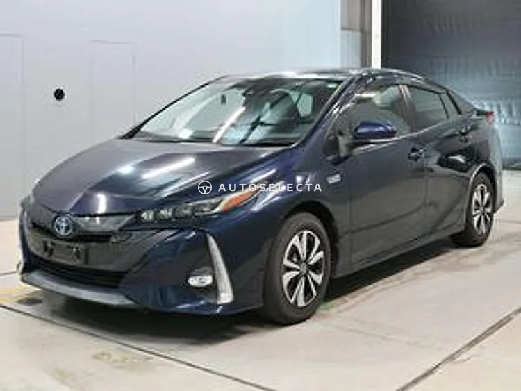 Toyota Prius PHV 2019, photo 1 of 1