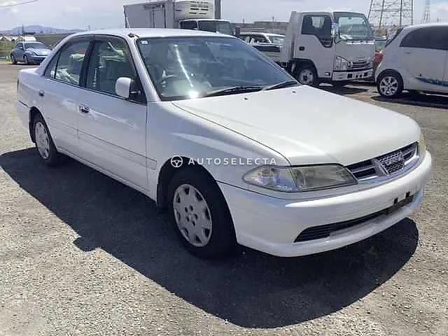 Toyota Carina 2001, auction grade R