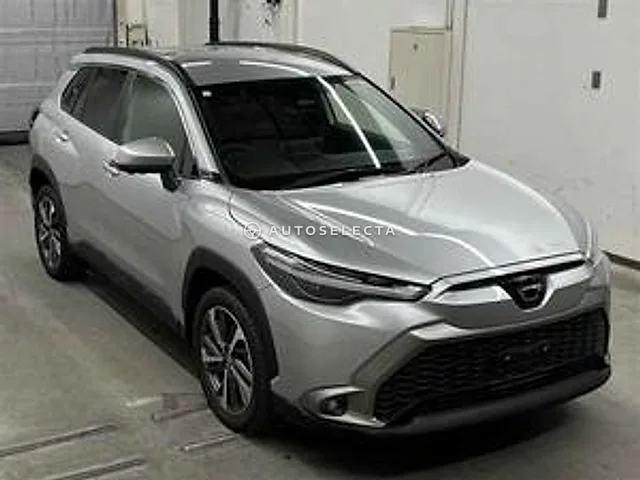 Toyota Corolla Cross 2023, auction grade 5