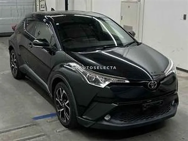 Toyota C-HR 2017, auction grade 4