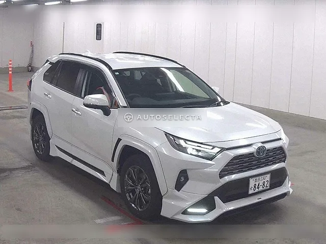 Toyota RAV4 2024, auction grade 5