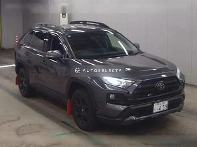 Toyota RAV4 2021, auction grade R