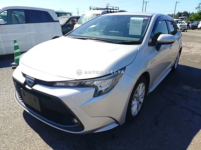 Toyota Corolla Wagon 2020, auction grade 3.5