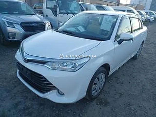 Toyota Corolla Axio 2015, auction grade 3.5