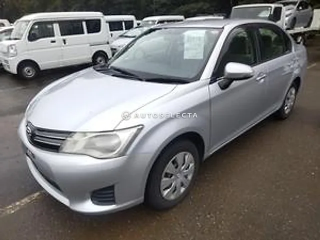 Toyota Corolla Axio 2013, auction grade 3.5