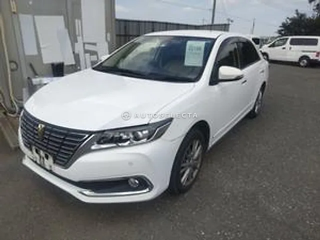 Toyota Premio 2017, auction grade 3.5