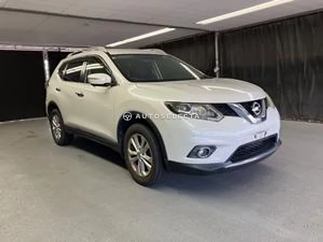 Nissan X-Trail 2015, auction grade 3.5