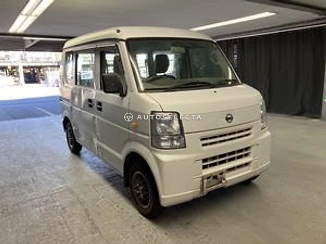 Nissan NV100 Clipper 2015, auction grade R
