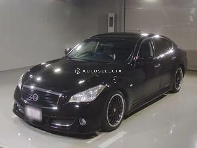 Nissan Fuga 2009, auction grade 3.5