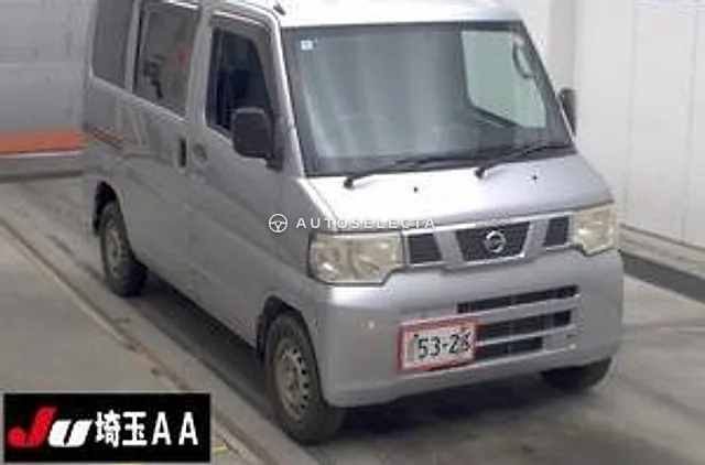 Nissan NV100 Clipper 2013, auction grade 3.5