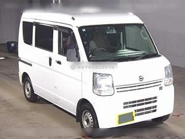 Nissan NV100 Clipper 2017, auction grade 4