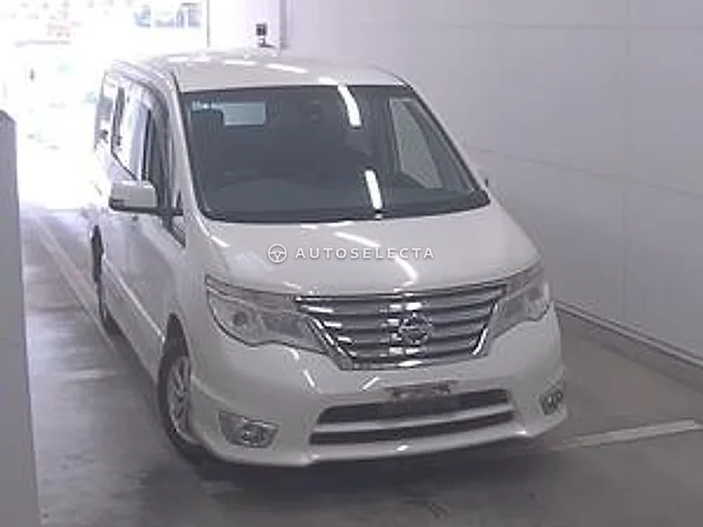 Nissan Serena 2015, auction grade 3
