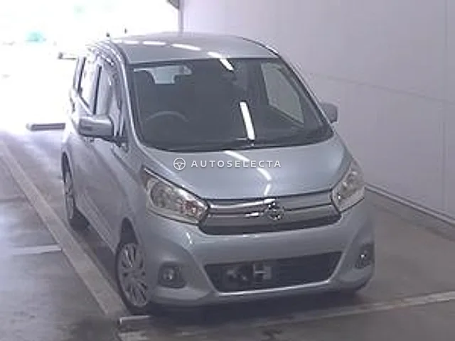 Nissan Dayz 2015, auction grade R