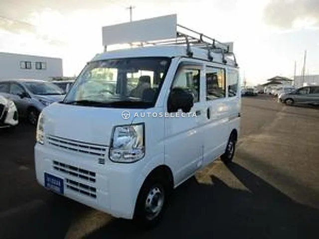 Nissan NV100 Clipper 2022, auction grade 3.5